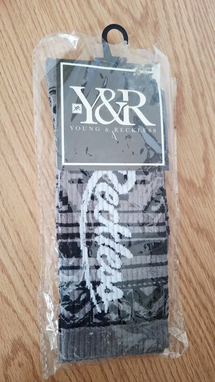 RARE VAULTED Young & Reckless Socks NIP Grey Geometric Archival YR Streetwear